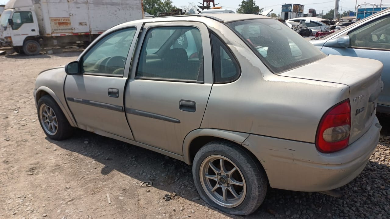  Chevrolet CORSA 2000    EN DESARME